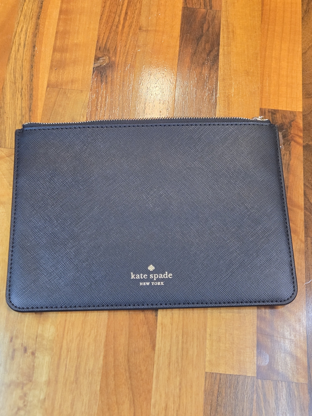 Kate Spade New York Black Saffiano Zip Clutch